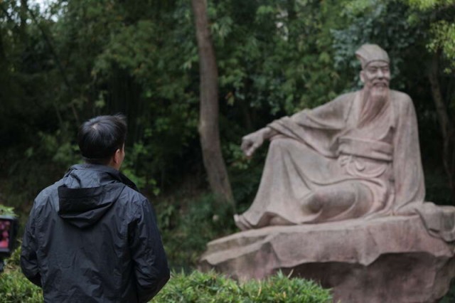 《苏堤春晓》演至成都，看完话剧跟着苏轼游四川